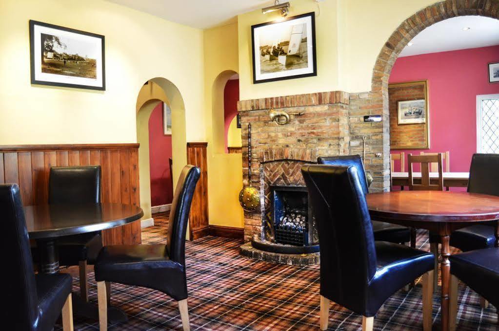 The Crown Inn Hotel Long Melford Eksteriør billede